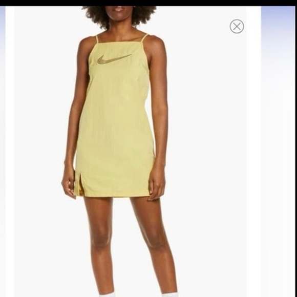Nike Dresses & Skirts - NIKE NWT Athletic Halter Dress Size Medium